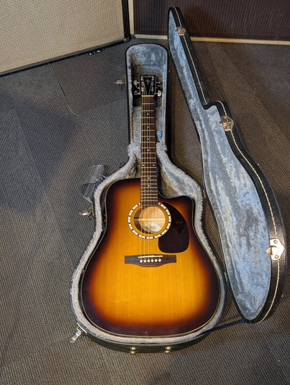 Simon & Patrick Songsmith CW Acoustic/Electric Guitar w/Case - Sunburst (Used)