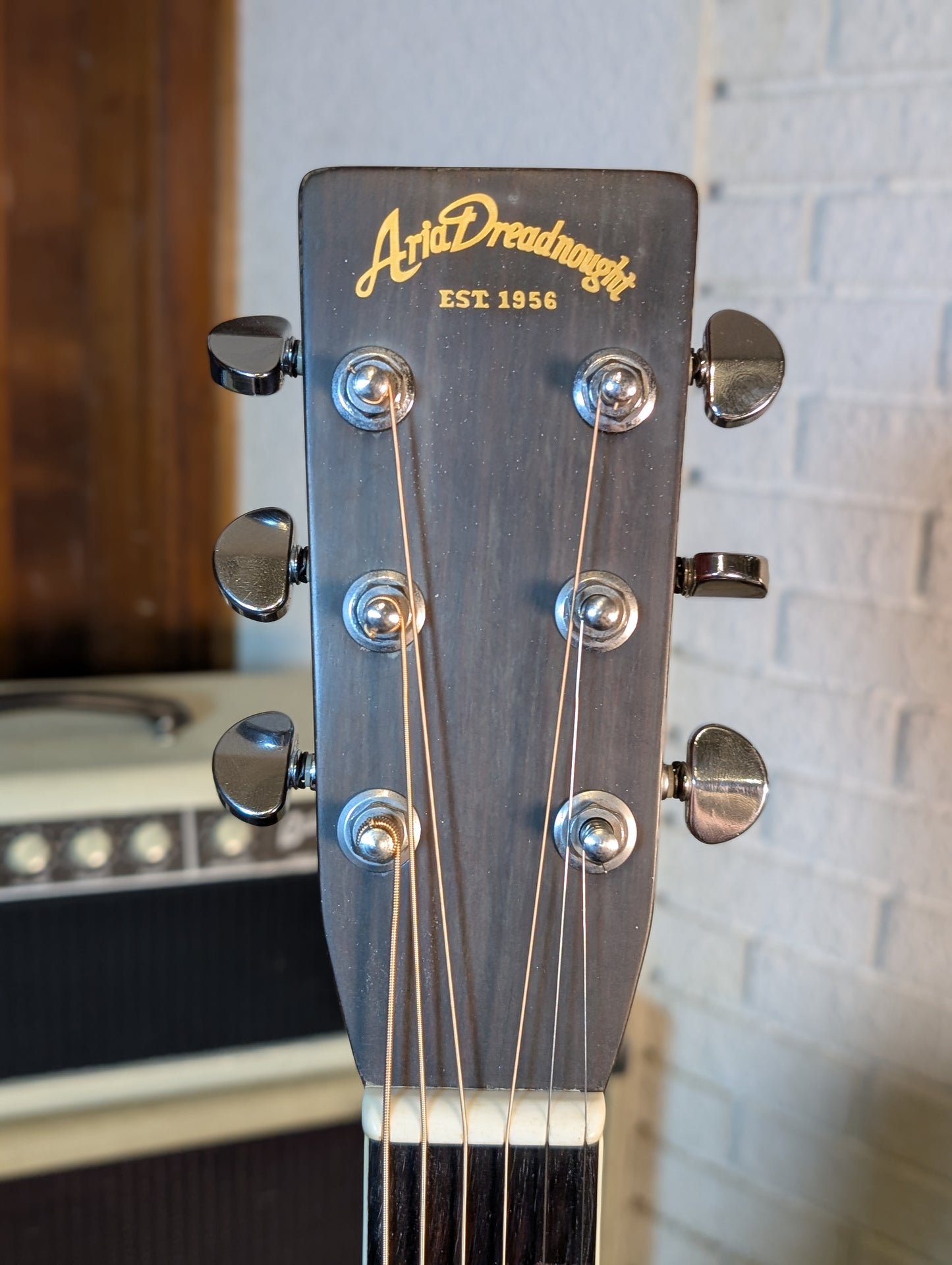 Aria AD-65BS Dreadnought Acoustic Guitar w/Case - Brown Sunburst (Used)