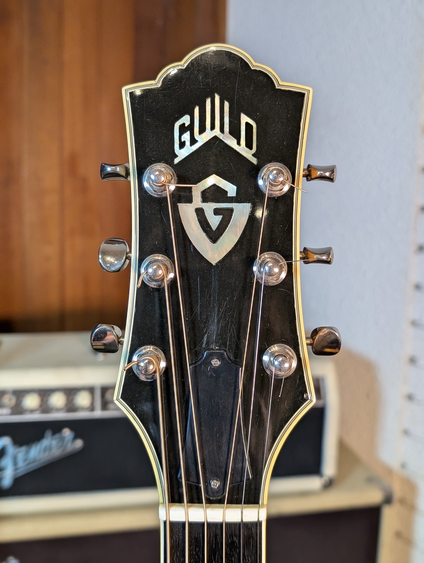 Guild F-44 Mini Jumbo Acoustic Guitar w/Case - Blonde (1983-1984)