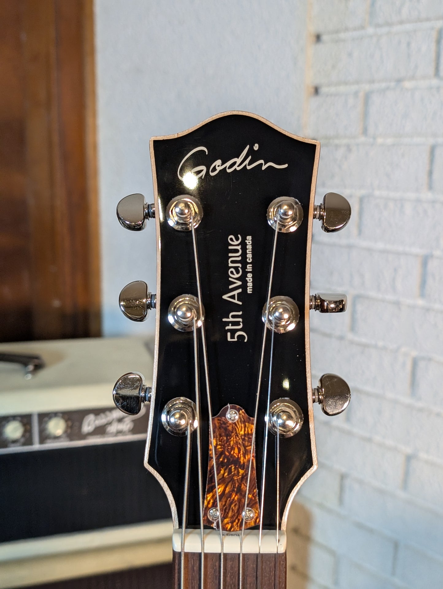 Godin 5th Ave CW Kingpin II HB Hollow Body Electric Guitar SF - Cognac Burst (Serial #050932900058)