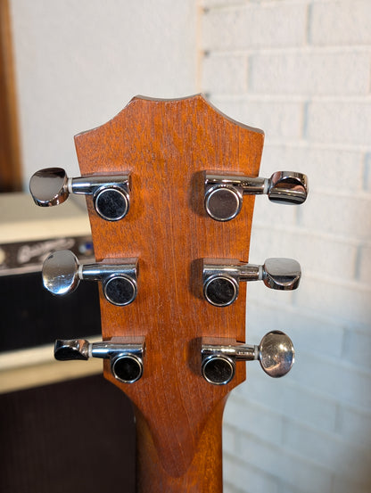 Taylor GS Mini Mahogany Acoustic/Electric Guitar w/Gig Bag (2013)