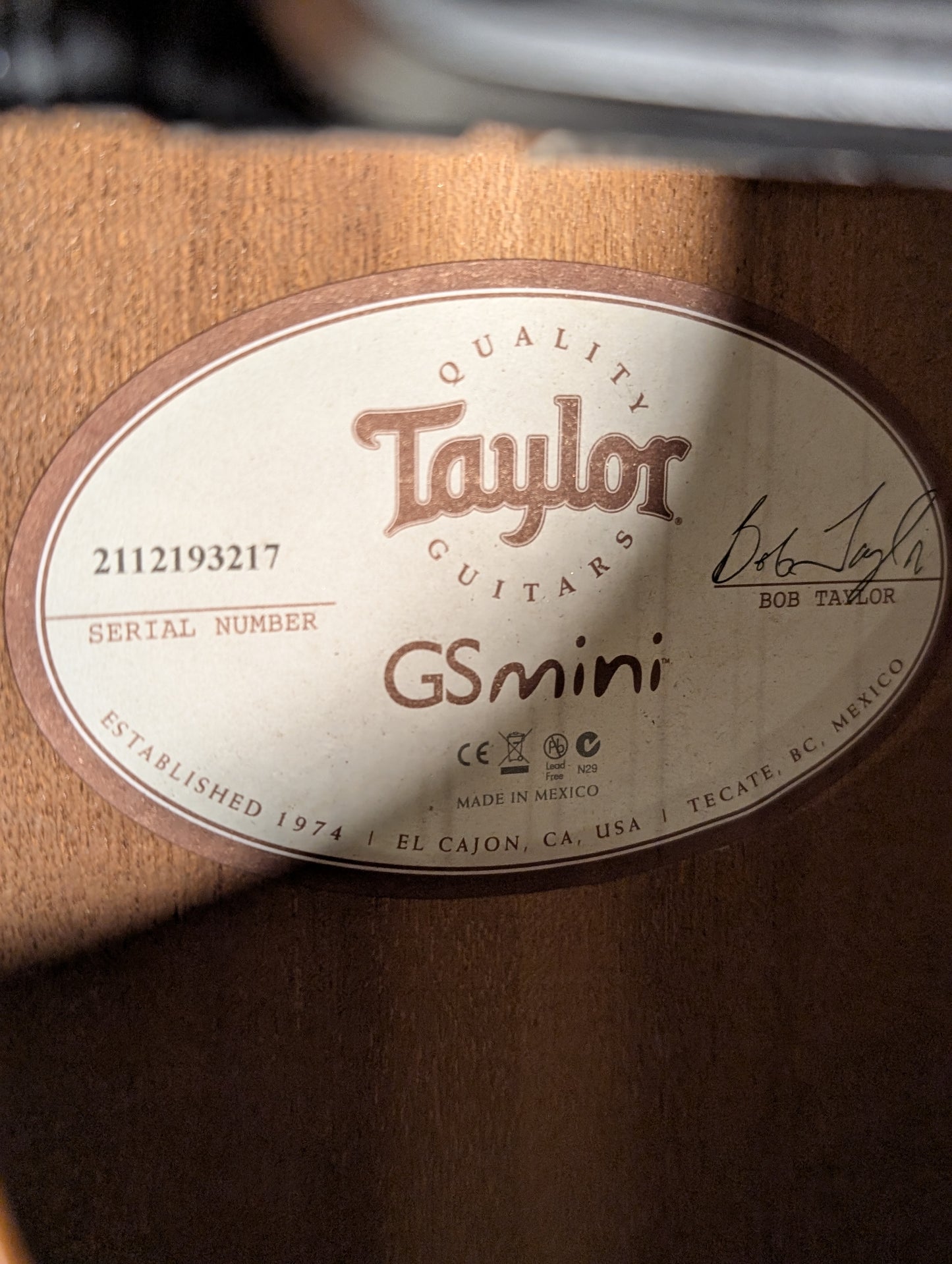 Taylor GS Mini Mahogany Acoustic/Electric Guitar w/Gig Bag (2013)