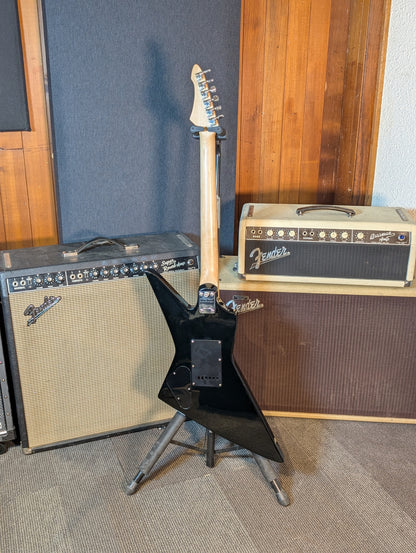 Aria Pro II ZZ Standard Electric Guitar w/Gig Bag - Black (Mid 1980's)