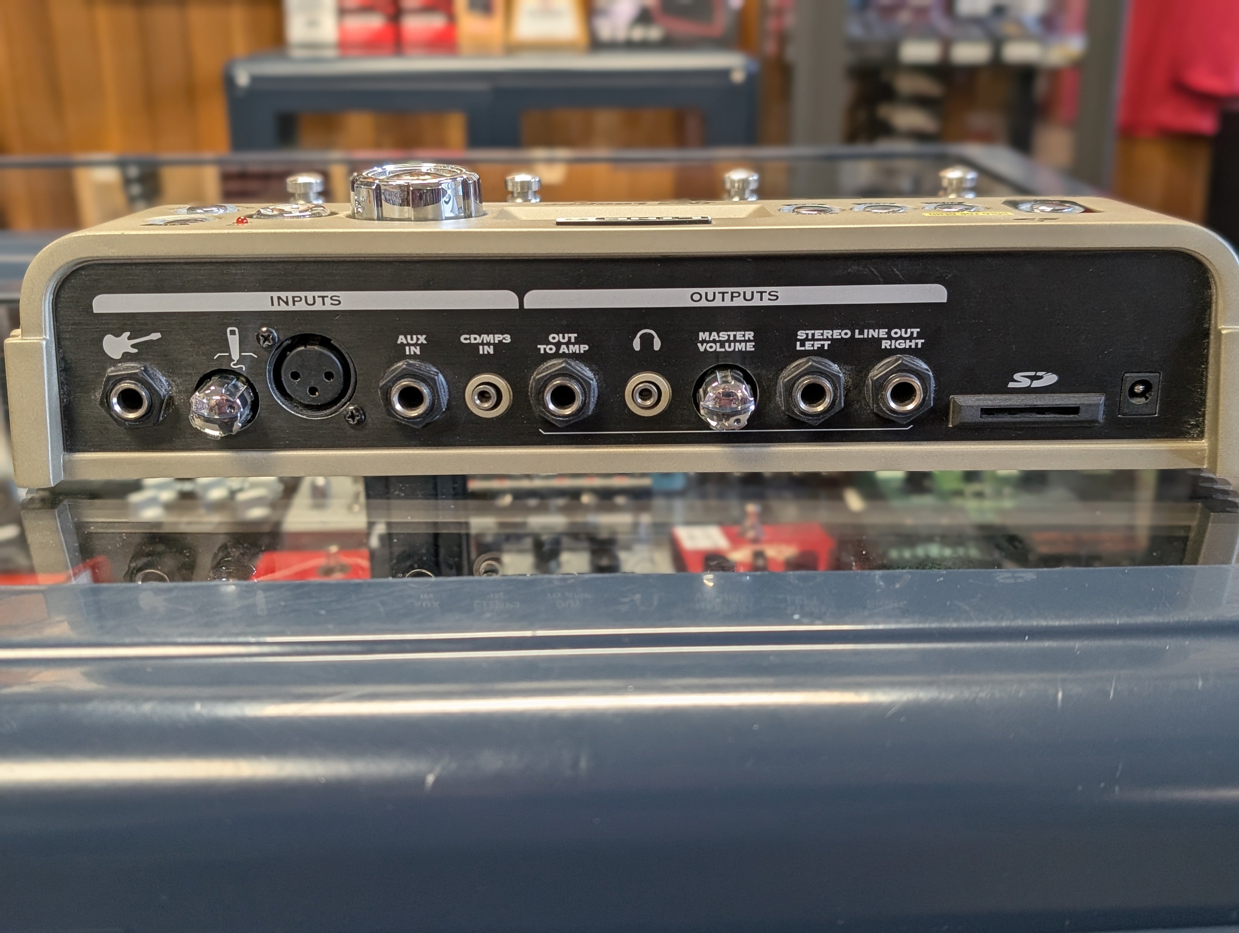希少品 一部欠品　ジャンク　LINE 6 JM4 Looper Amazon.com: Line 6 JM4 Looper : Line 6: Musical Instruments