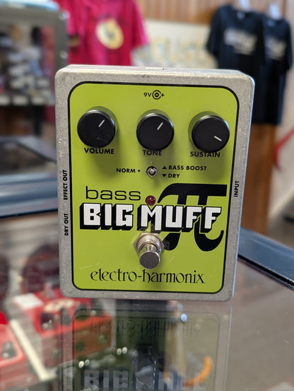 Electro-Harmonix Bass Big Muff Pi Fuzz Pedal (Used)