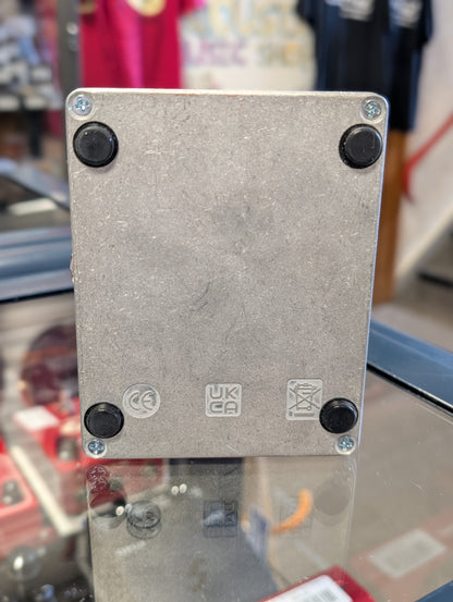 Electro-Harmonix Bass Big Muff Pi Fuzz Pedal (Used)