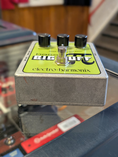Electro-Harmonix Bass Big Muff Pi Fuzz Pedal (Used)