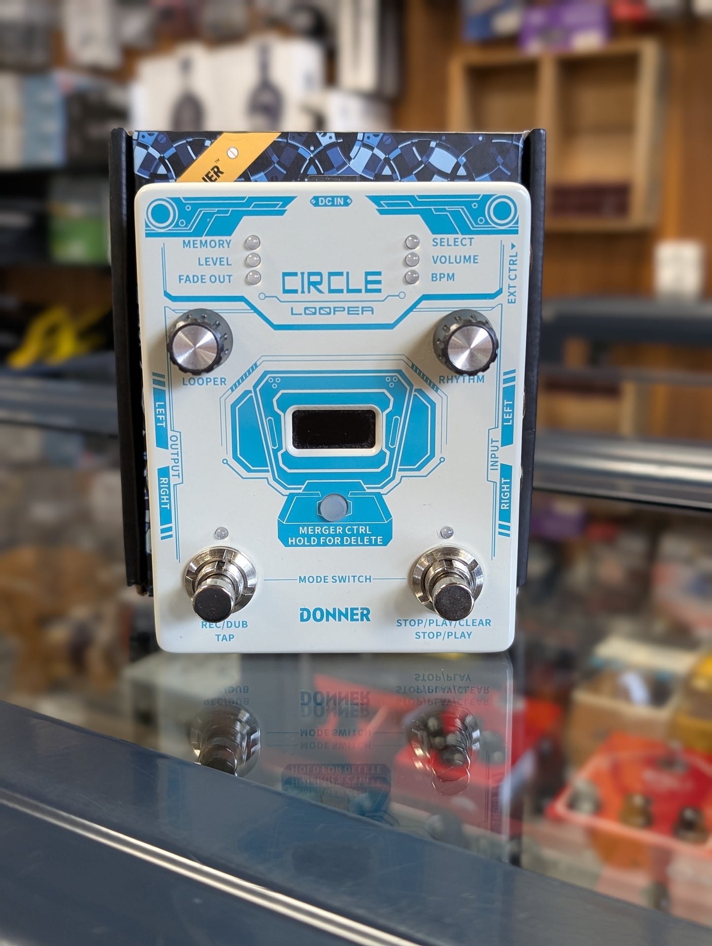 Donner Circle Looper & Drum Machine Pedal w/Box (Used)