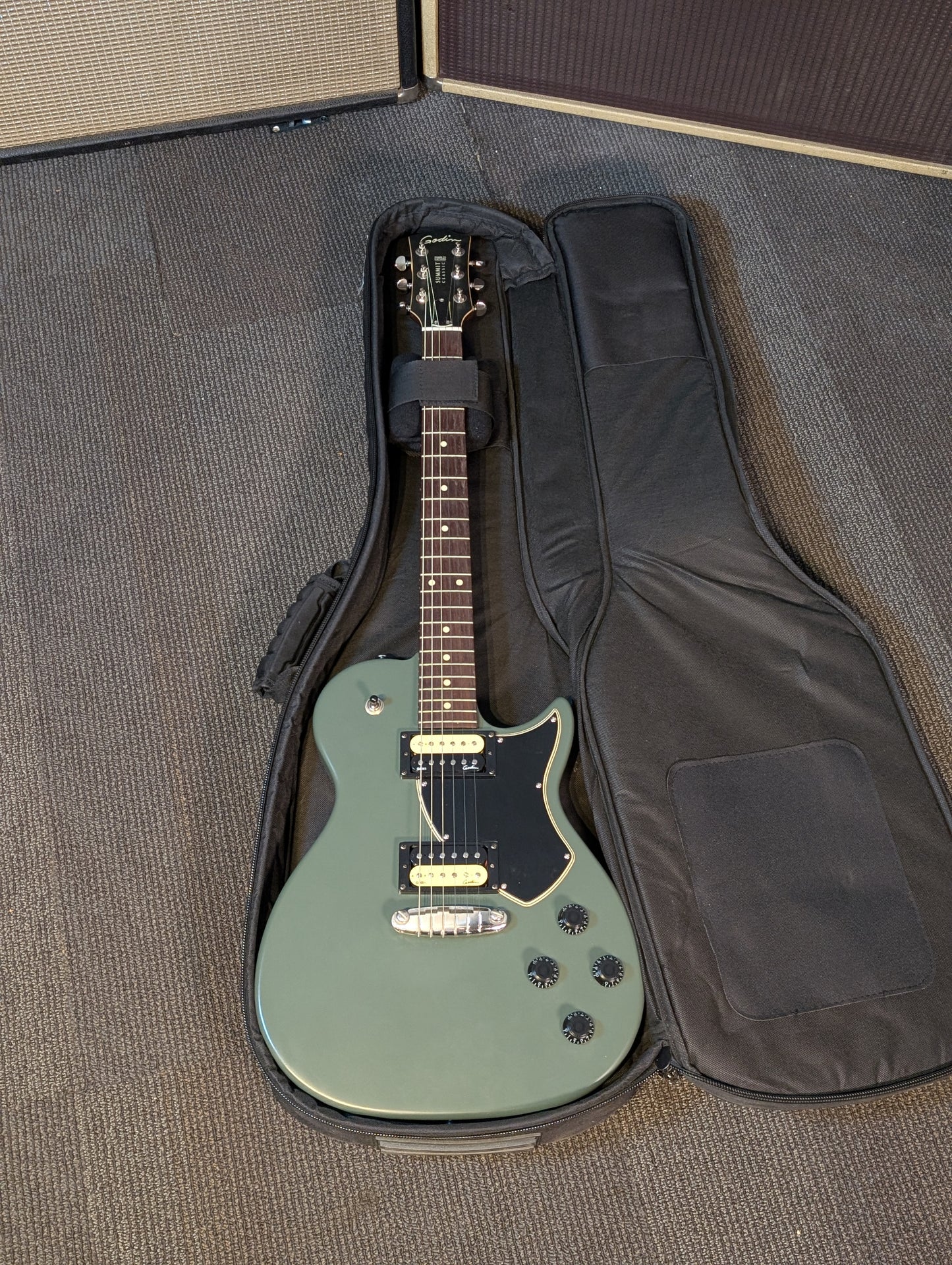 Godin Summit Classic SG Electric Guitar w/Gig Bag - Matte Green (Used)