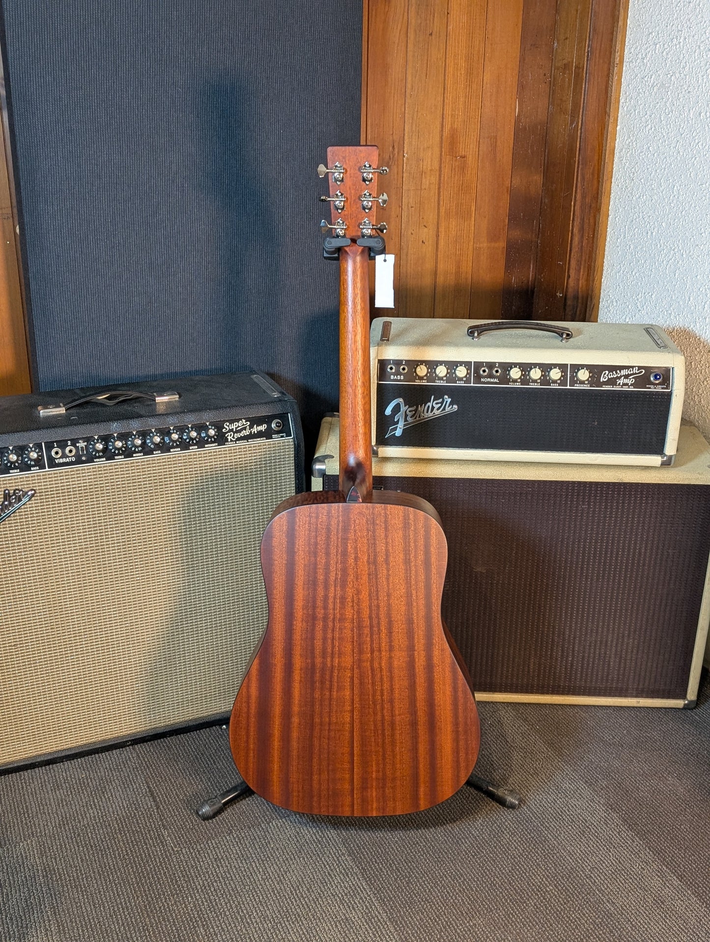 Eastman E1D Dreadnought Acoustic Guitar w/Gig Bag - Classic Finish (Serial #M2436661)