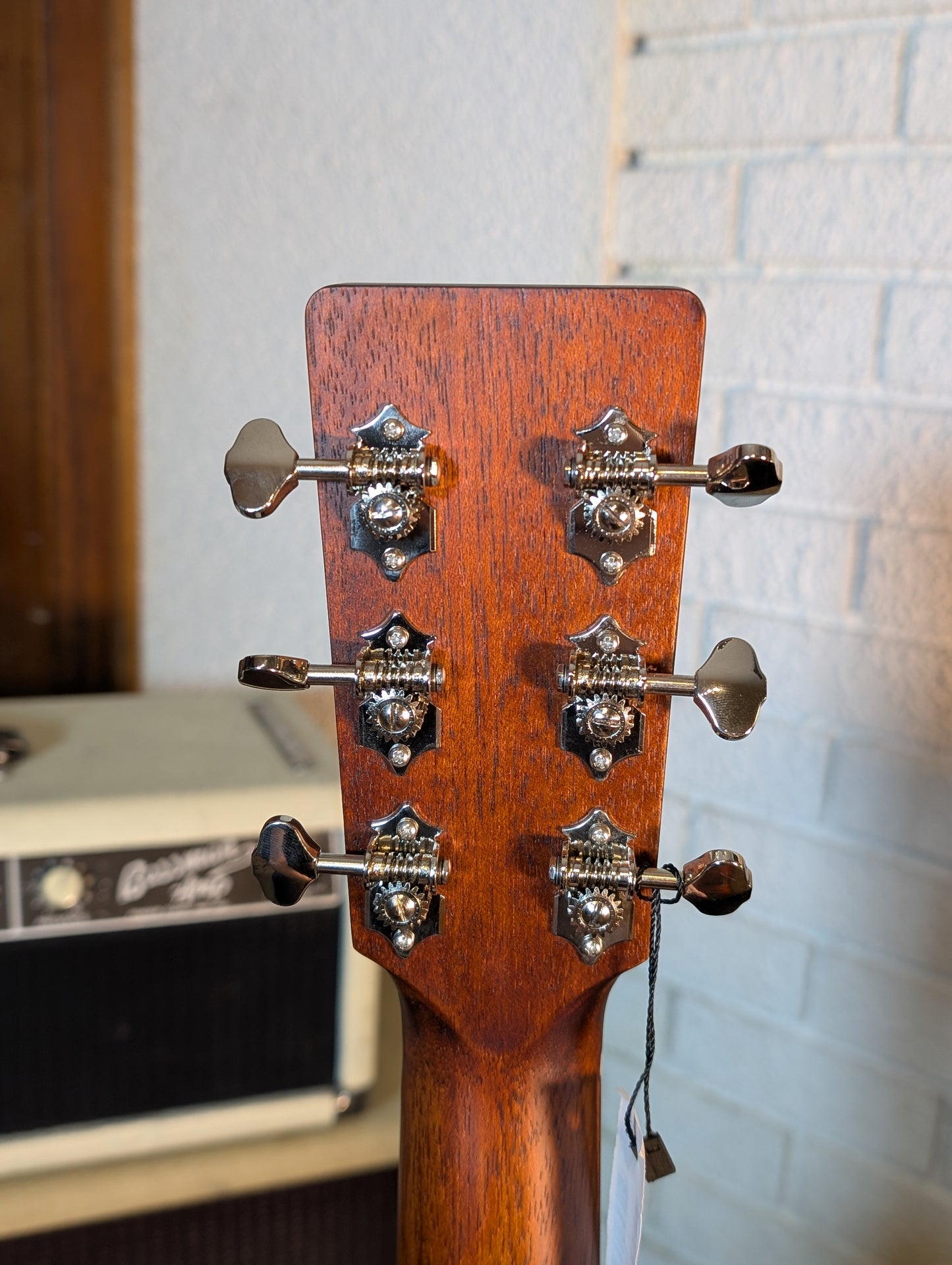 Eastman E1D Dreadnought Acoustic Guitar w/Gig Bag - Classic Finish (Serial #M2436661)