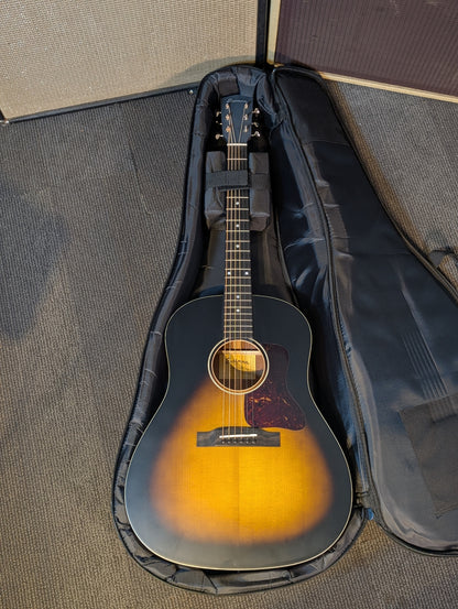 Eastman E1SS Slope Shoulder Dreadnought Acoustic Guitar w/Gig Bag - Sunburst (B-Stock Serial #M2314287)