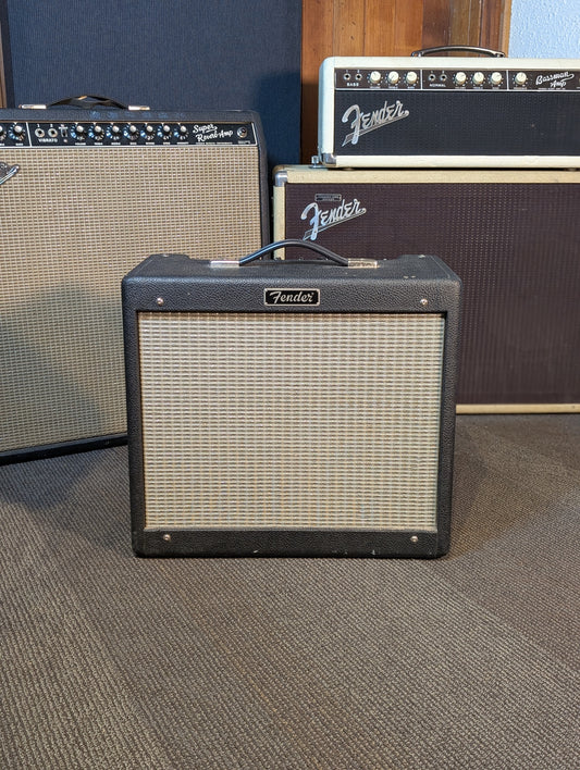 Fender Blues Jr. 1x12" 15w Guitar Combo Amplifier (2003)