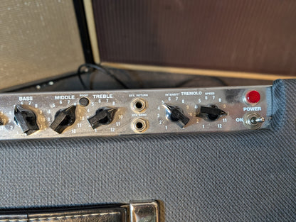 Peavey Delta Blues 210 2x10" 30w Guitar Combo Amplifier - Black Tweed (Used)