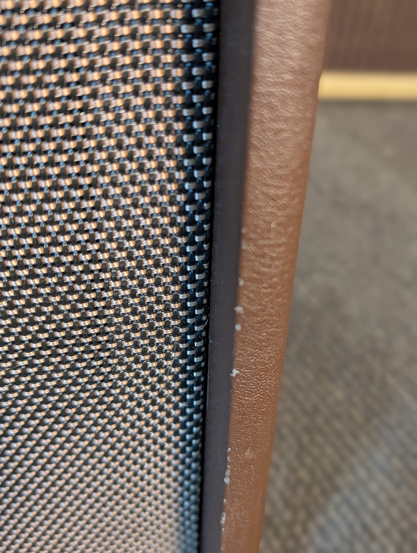 Fishman Loudbox Artist LBX-600 Acoustic Amplifier w/Cover (Used)