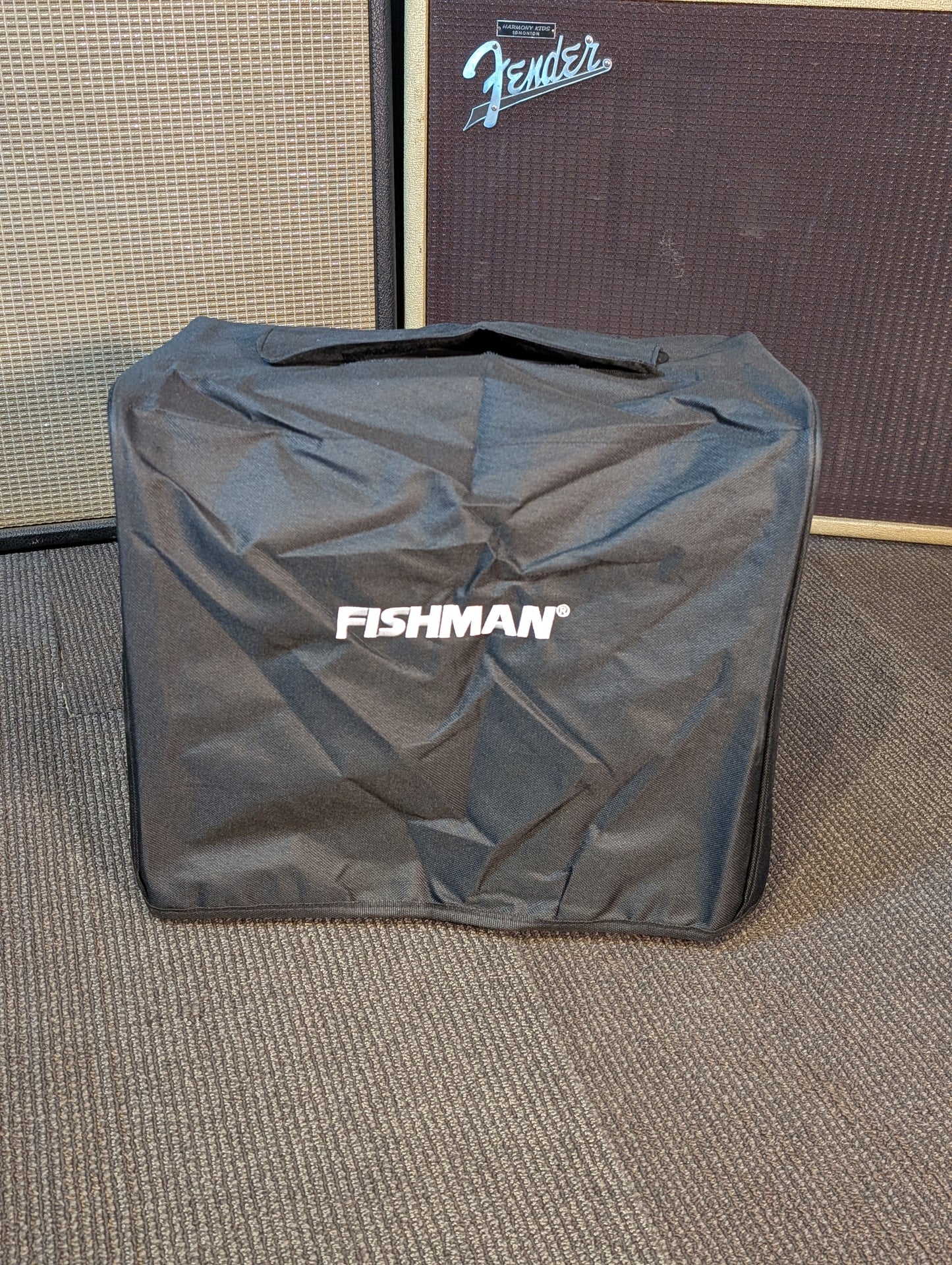 Fishman Loudbox Artist LBX-600 Acoustic Amplifier w/Cover (Used)