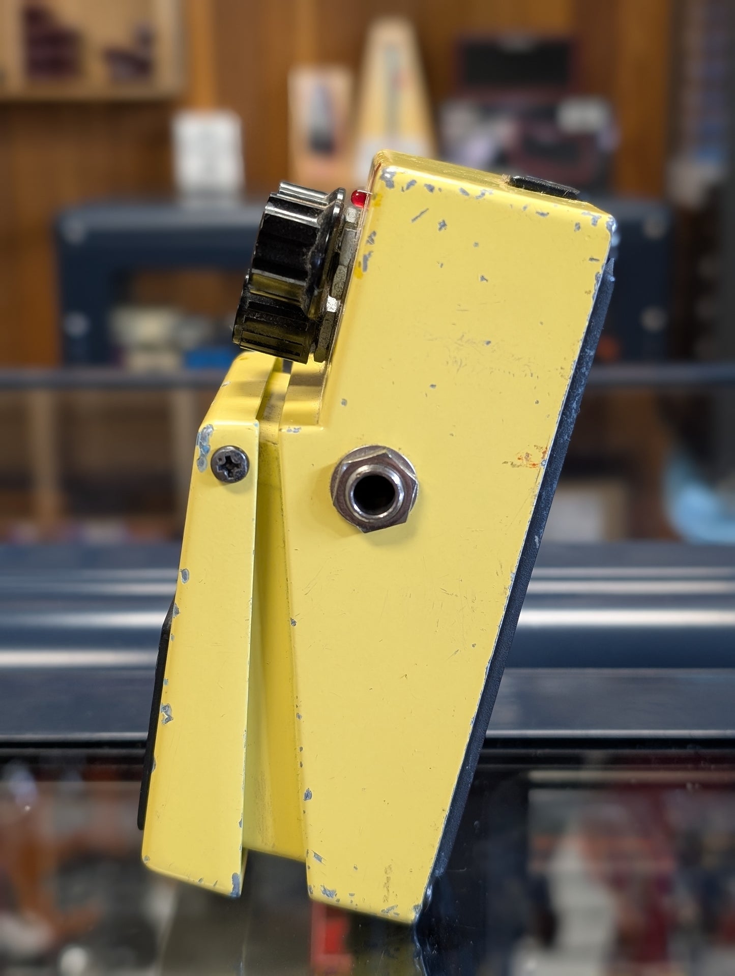Boss SD-1 Super Overdrive Pedal (1982)