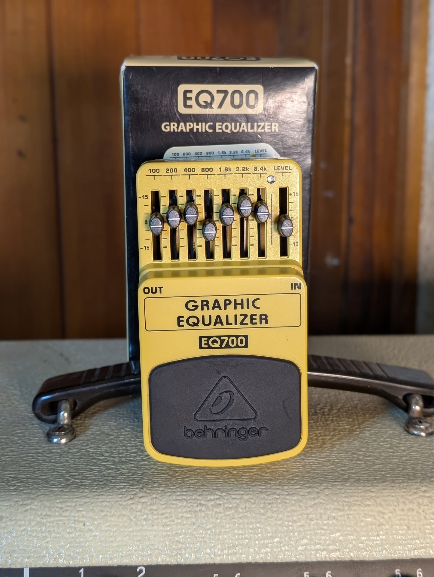 Behringer EQ700 7-Band Graphic EQ Pedal w/Box (Used)