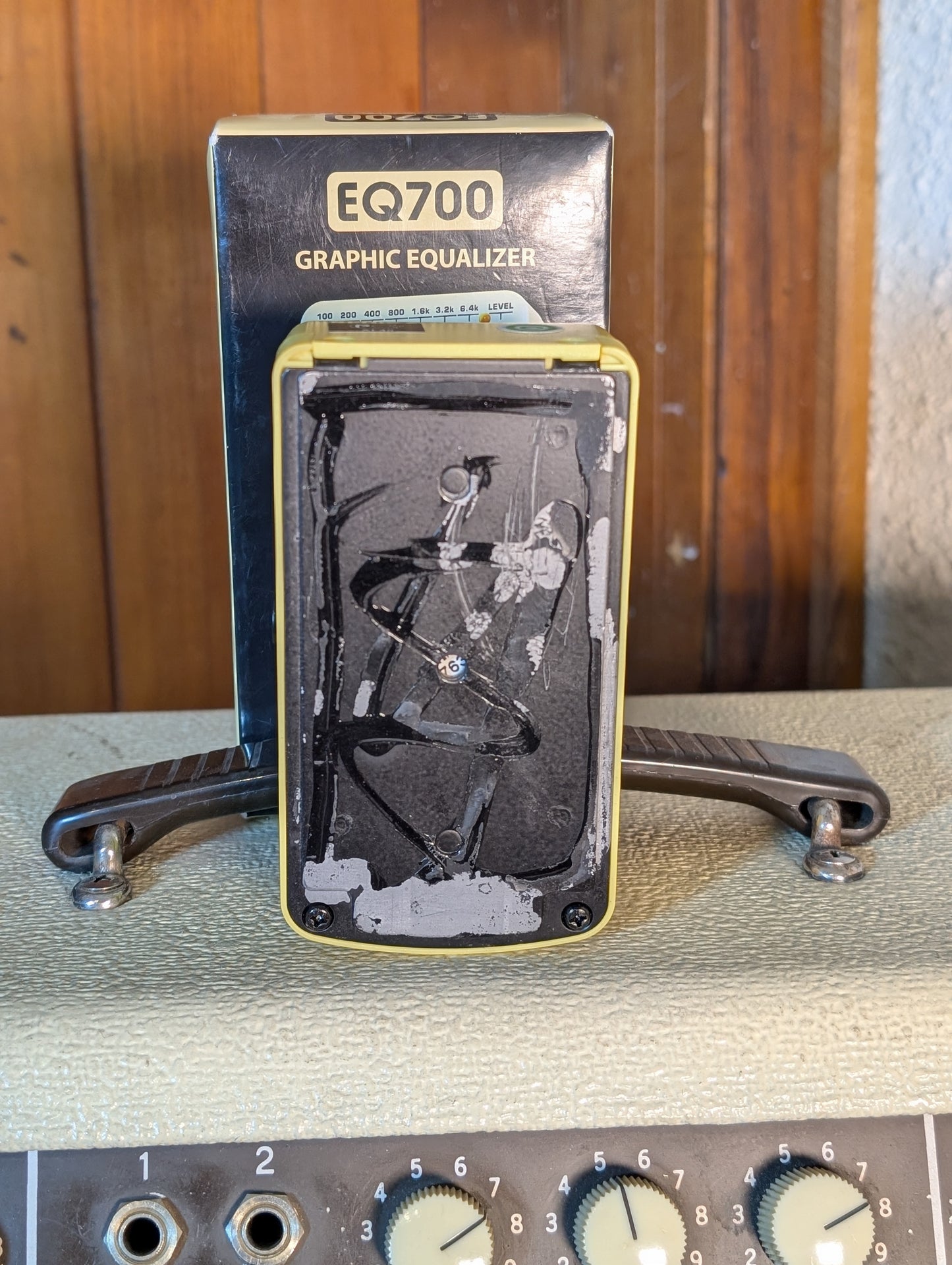 Behringer EQ700 7-Band Graphic EQ Pedal w/Box (Used)