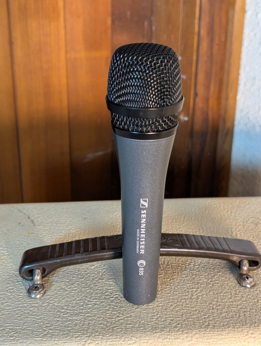 Sennheiser e835 Evolution Handheld Dynamic Cardioid Microphone w/Bag (Used)