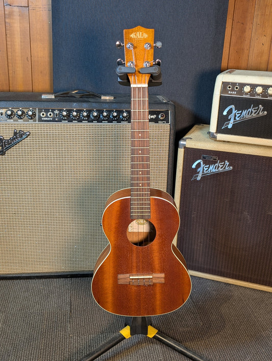 Kala KA-TE Acoustic/Electric Tenor Ukulele w/Gig Bag (Used)