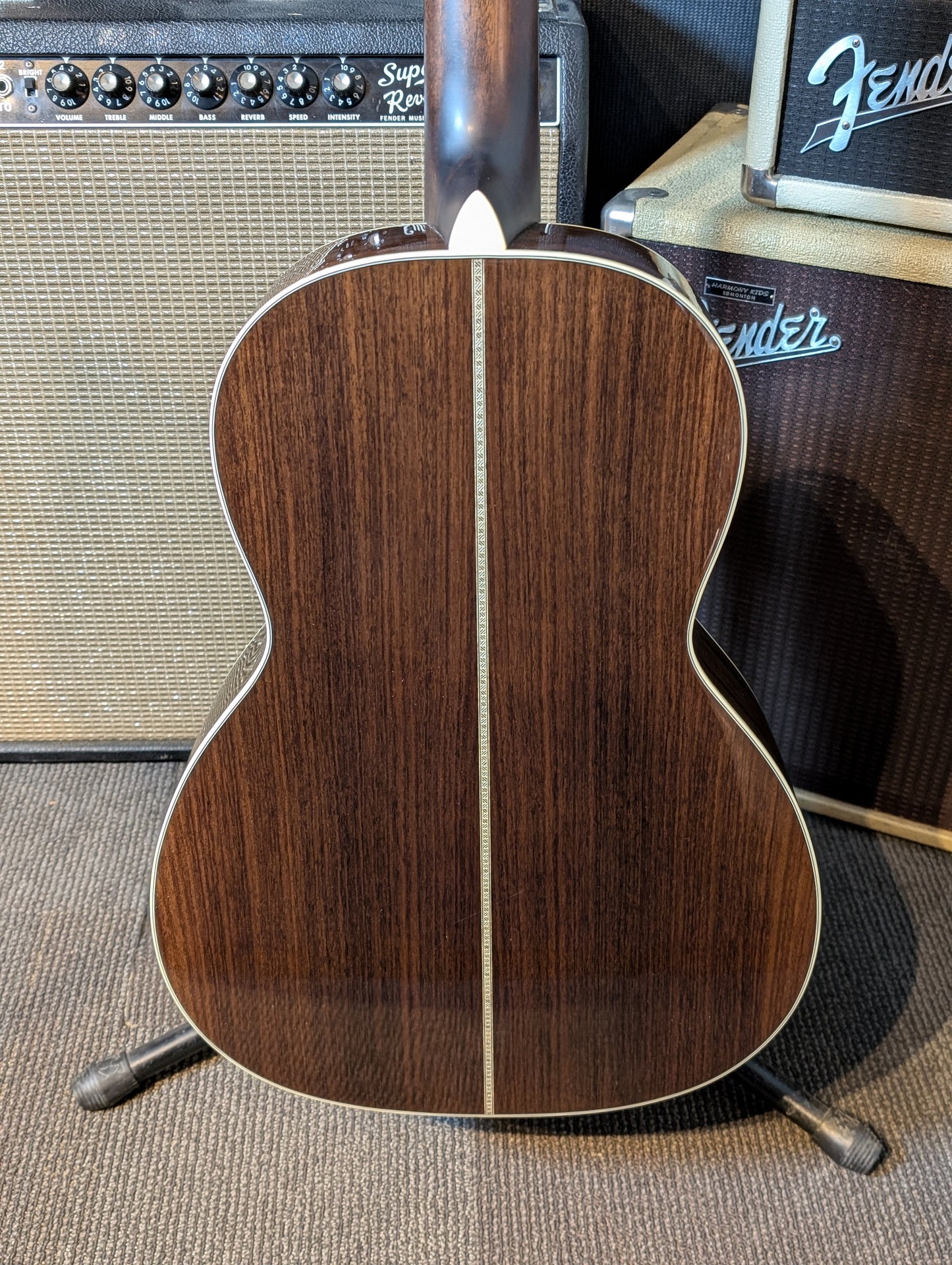 Eastman E20OO-TC Acoustic Guitar w/Case - Natural (B-Stock Serial #M2336571)