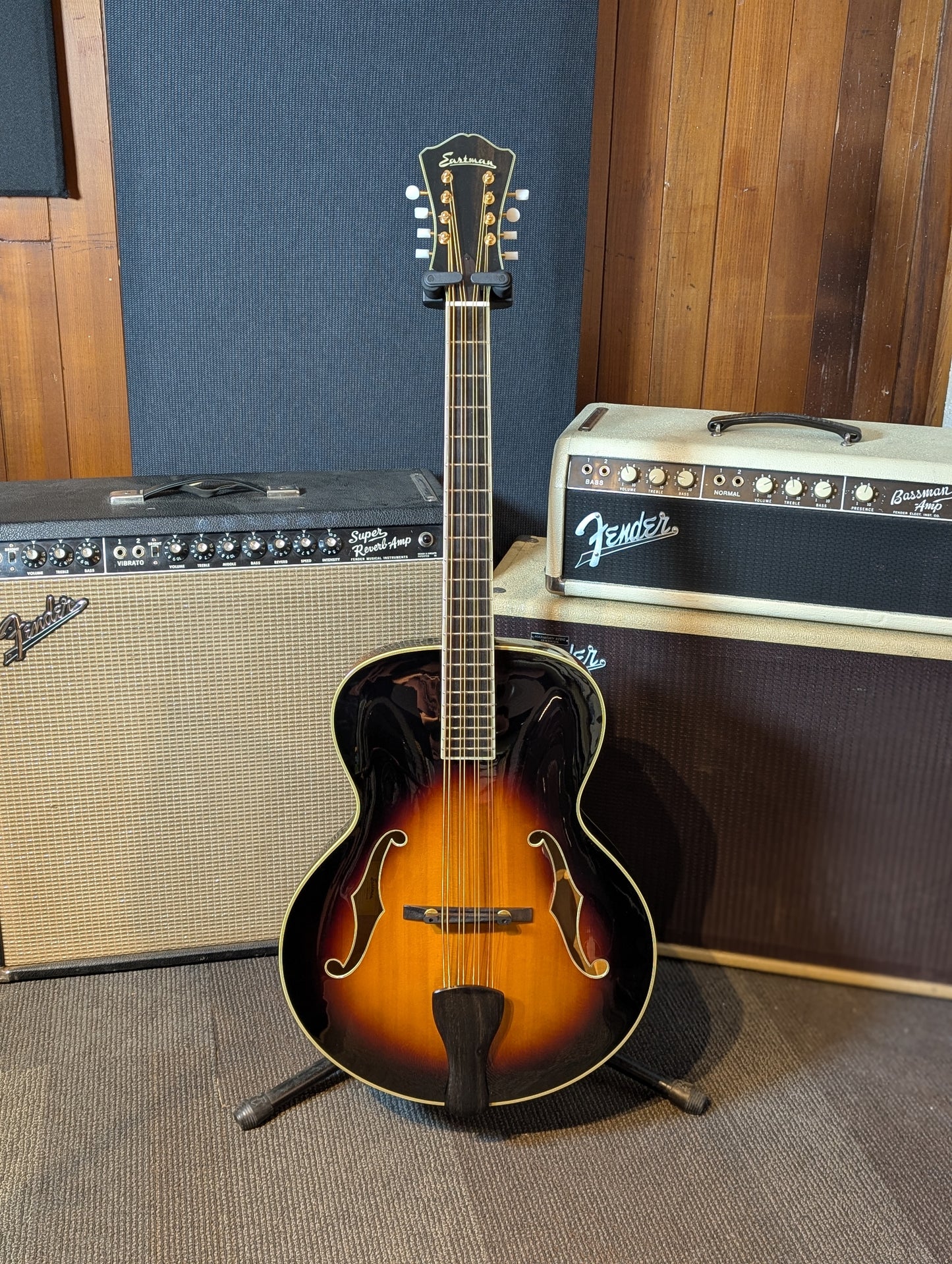 Eastman MDC805 Mandocello w/Case - Sunburst (B-Stock Serial# N2105470)
