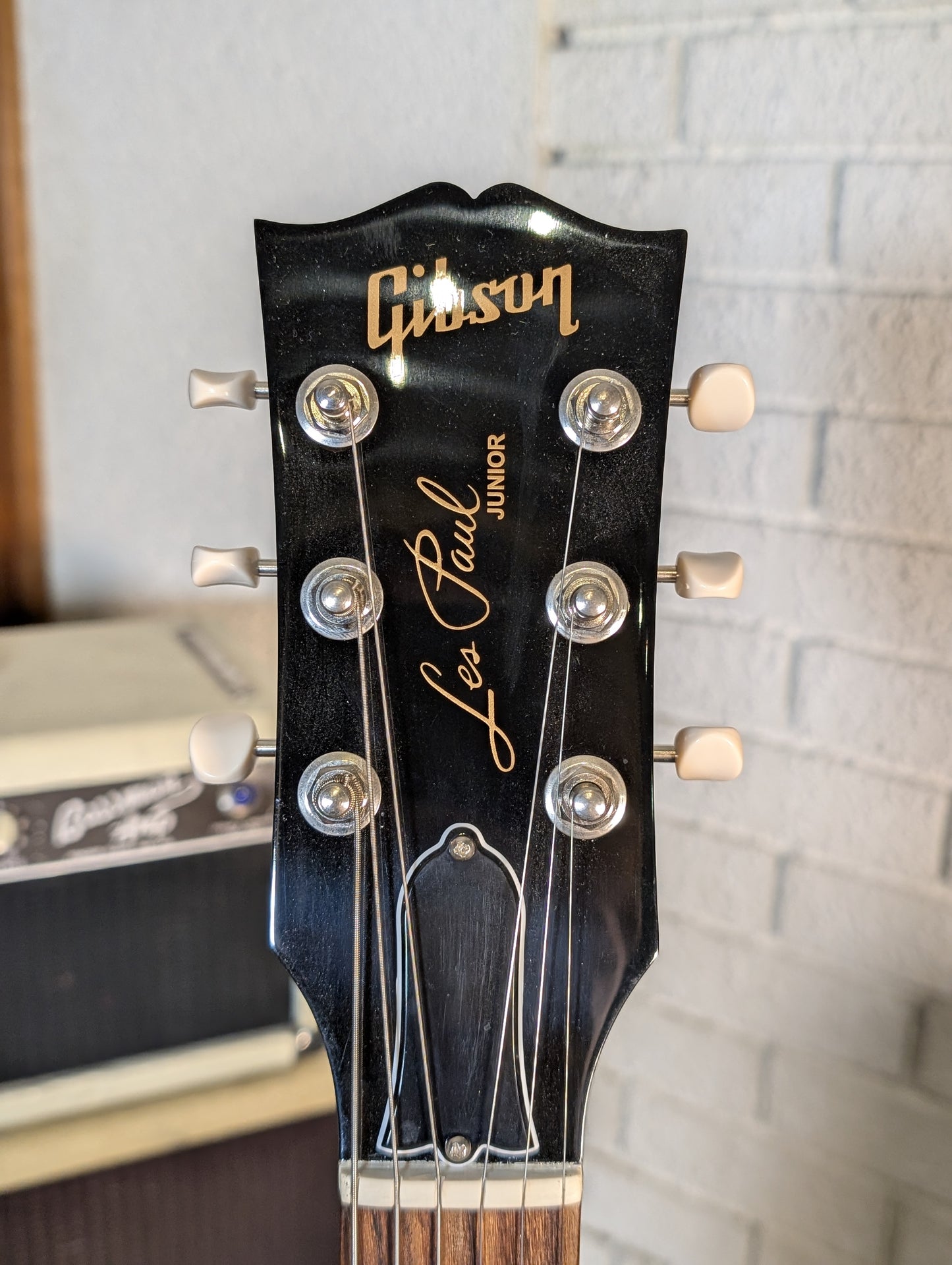 Gibson Les Paul Junior Single Cut Electric Guitar w/Case - Vintage Tobacco Burst (2023)
