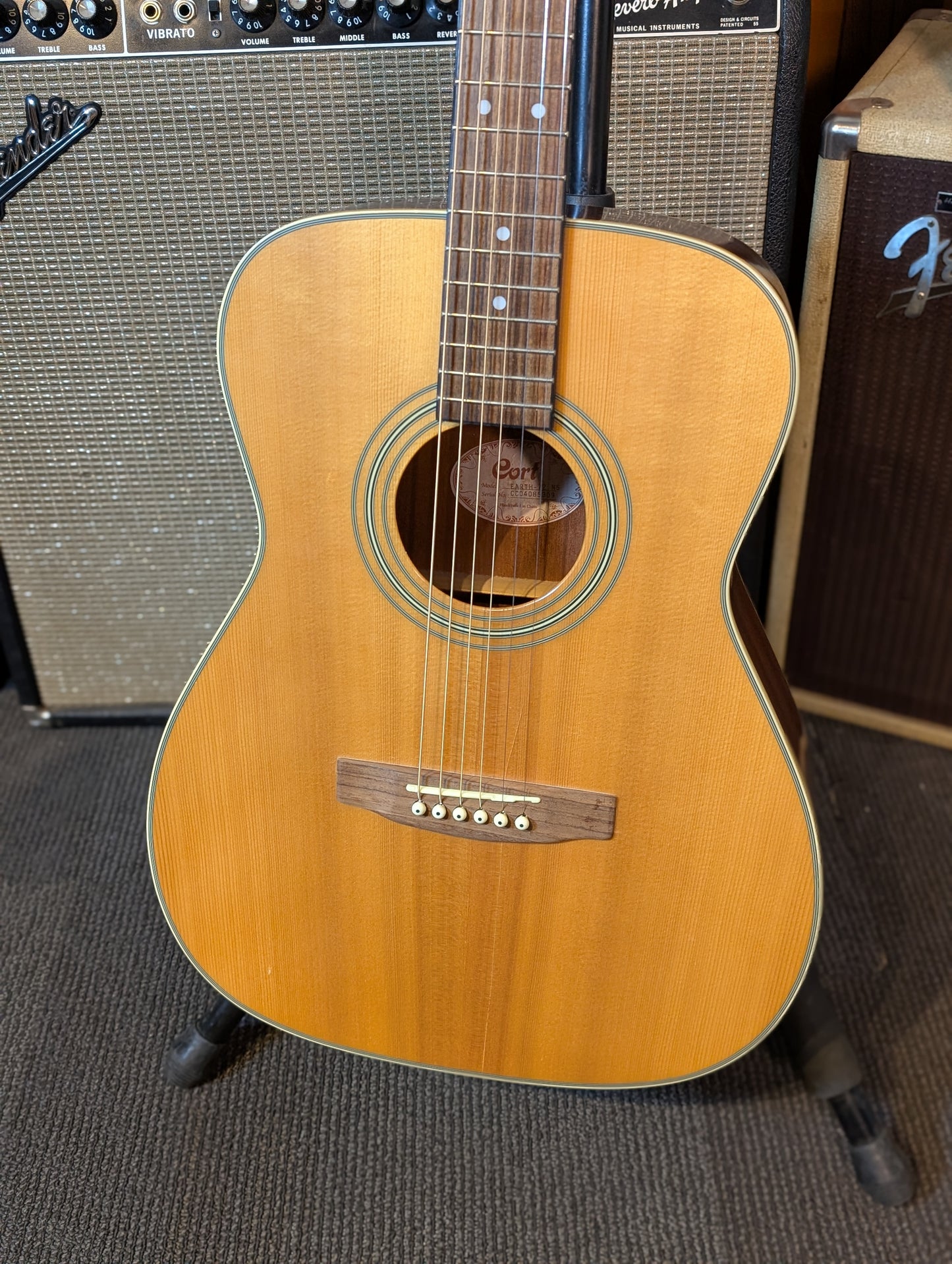 Cort Earth-72 Grand Concert Acoustic Guitar - Natural (Used)