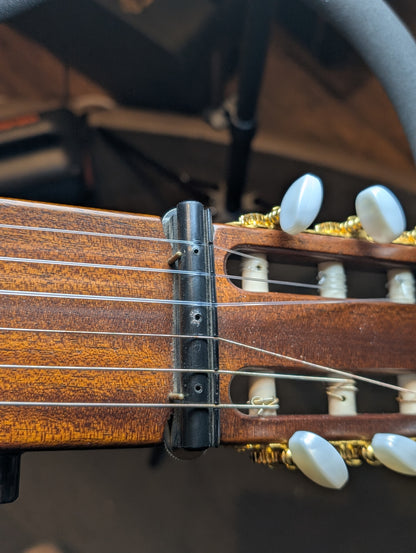 Aria AS-100C Sinsonido Travel Acoustic/Electric Classical Guitar w/Gig Bag (Used)