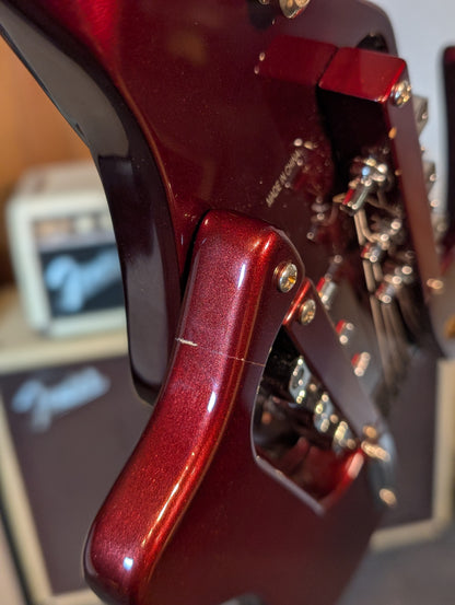 Traveler Speedster Standard Travel Electric Guitar w/Gig Bag - Red (Used)