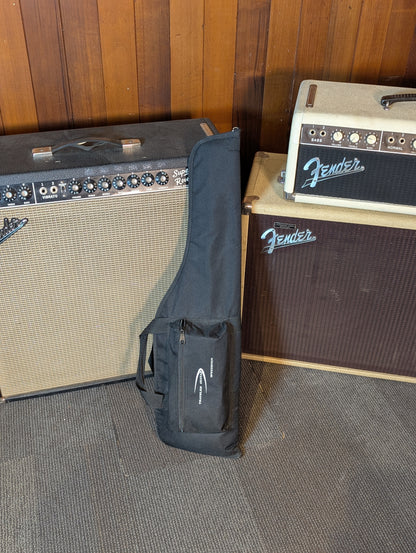 Traveler Speedster Standard Travel Electric Guitar w/Gig Bag - Red (Used)