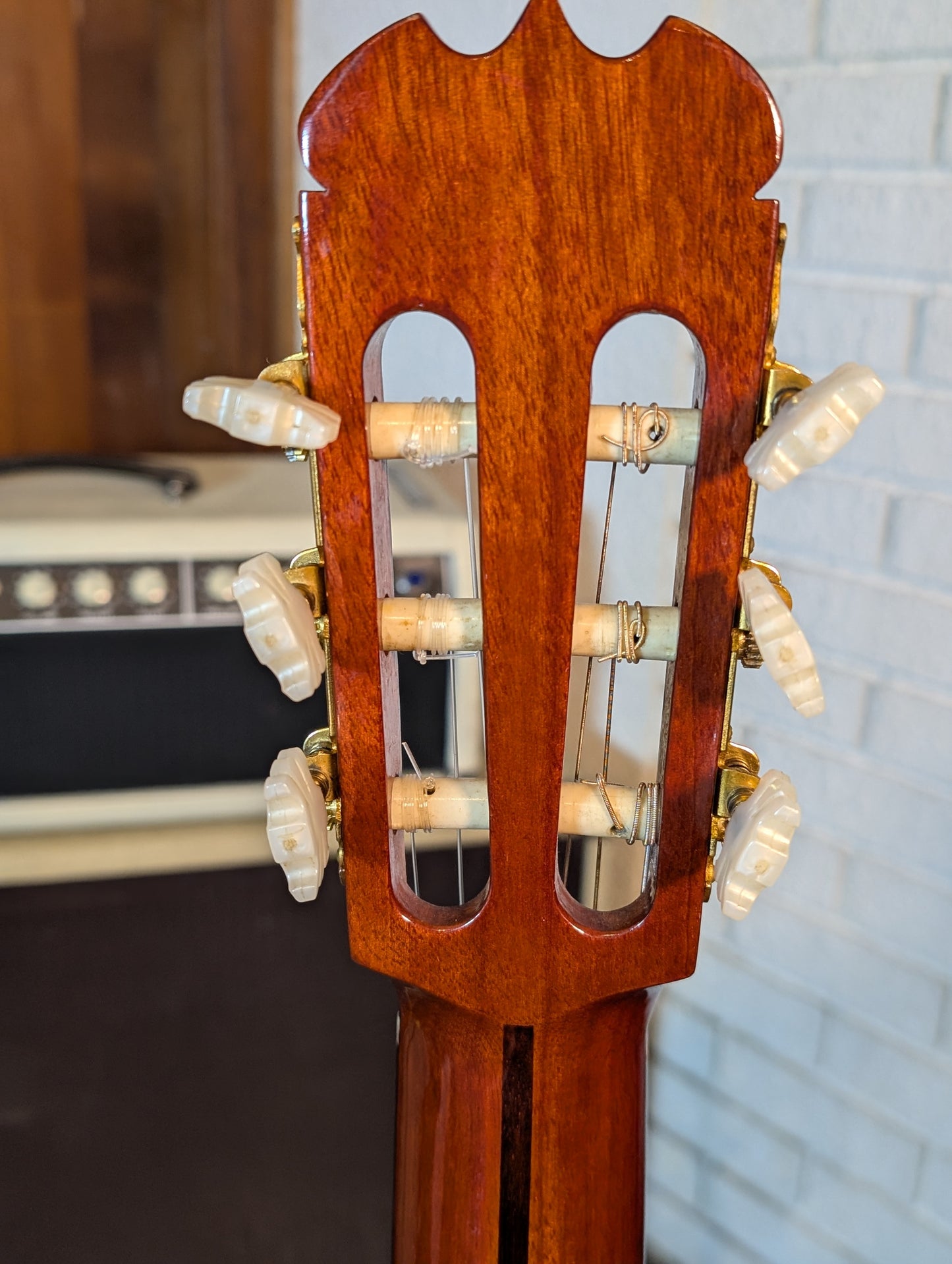 Fender FC-40 Classical Guitar w/Case (1970's)