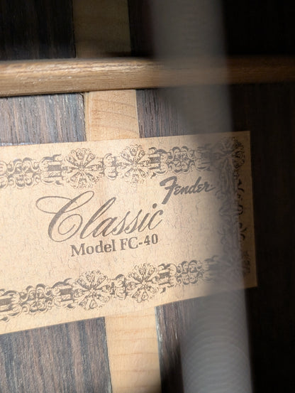 Fender FC-40 Classical Guitar w/Case (1970's)