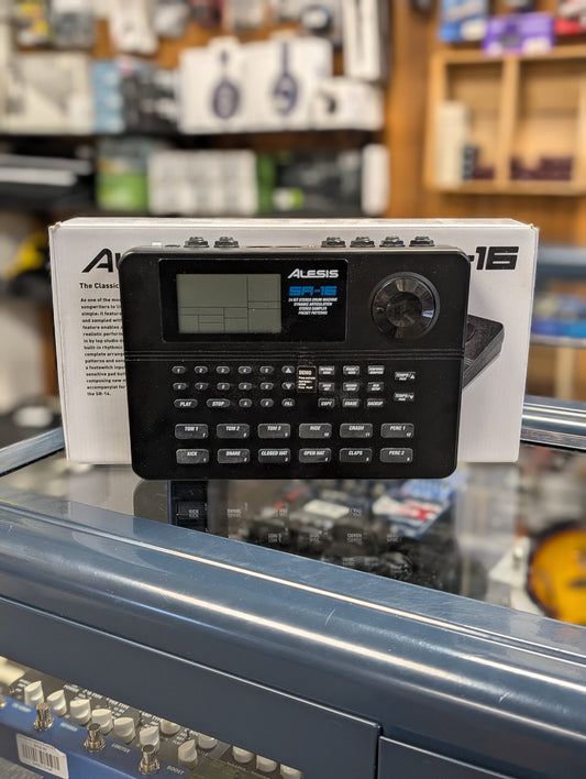Alesis SR-16 Drum Machine w/Box (Used)