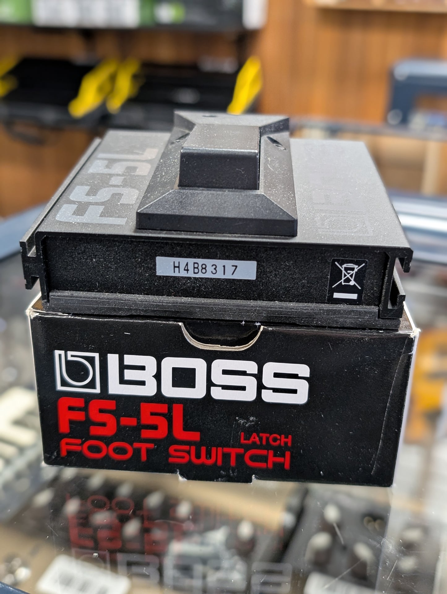 Boss FS-5L Latched Type Modular Footswitch w/Box (Used)