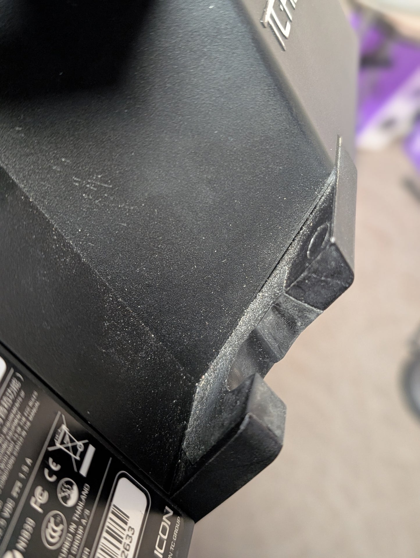 TC Helicon Voicesolo FX150 Personal PA Monitor & Vocal Processor w/Gig Bag (Used)