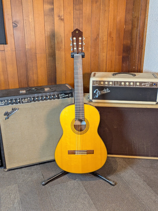 Yamaha CG122MS Classical Guitar (Used)