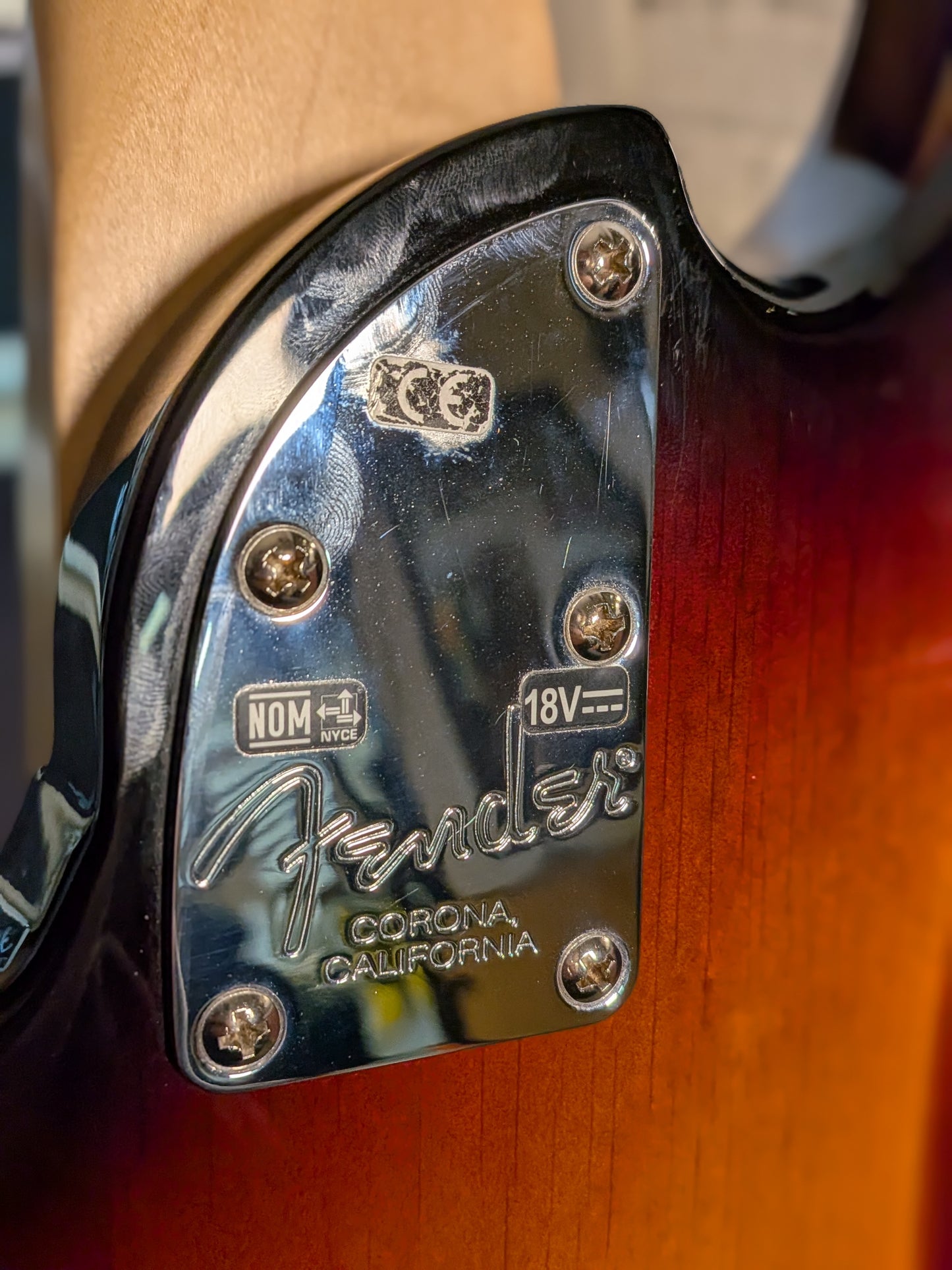 Fender American Elite Precision 4-String Active Bass Guitar w/Case - 3-Color Sunburst (2017)