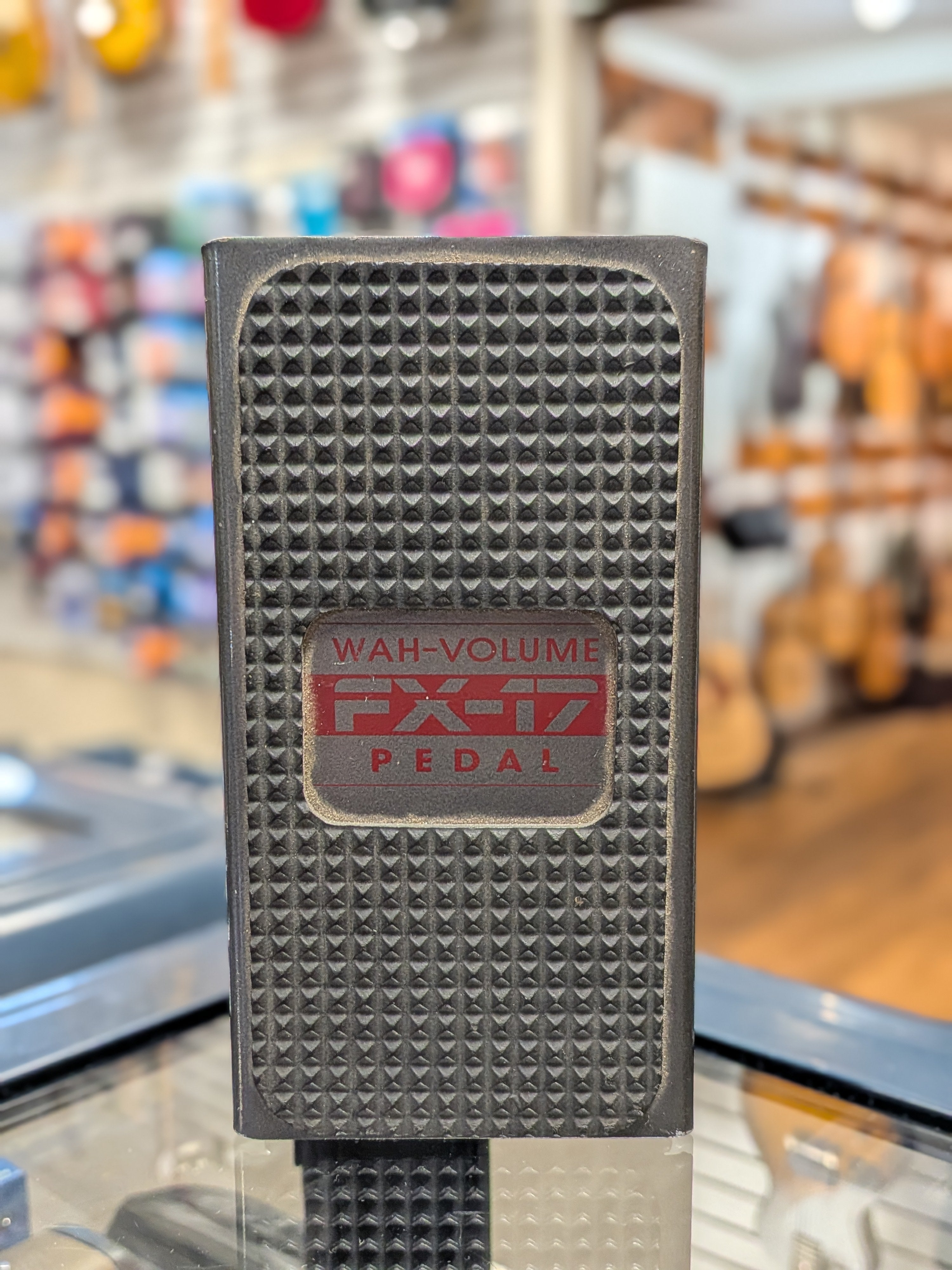 DOD FX-17 Wah-Volume Pedal w/Case (1990's) – Acoustic Music Shop