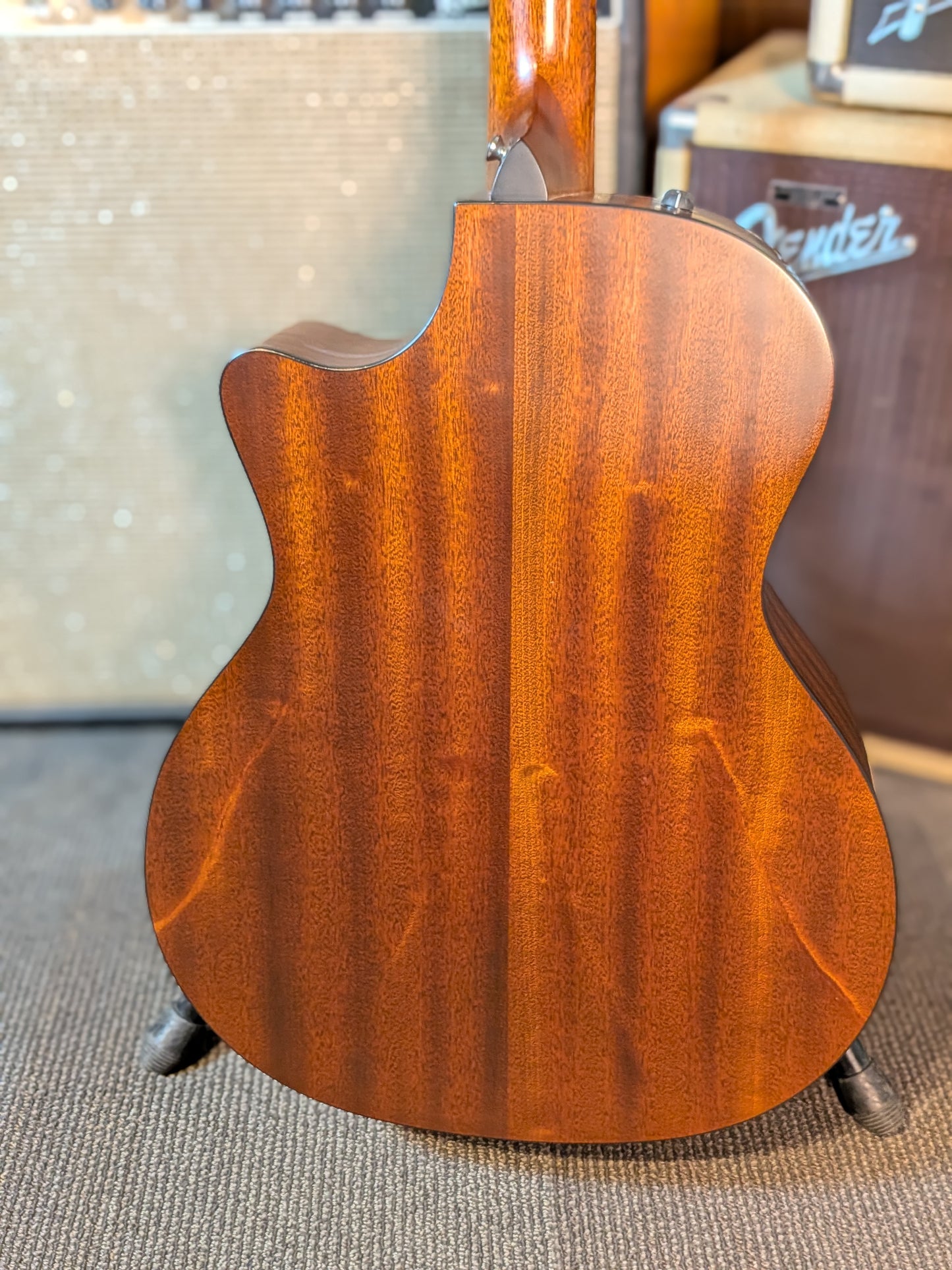 Taylor 314ce Acoustic/Electric Guitar w/Case - Natural (2015)