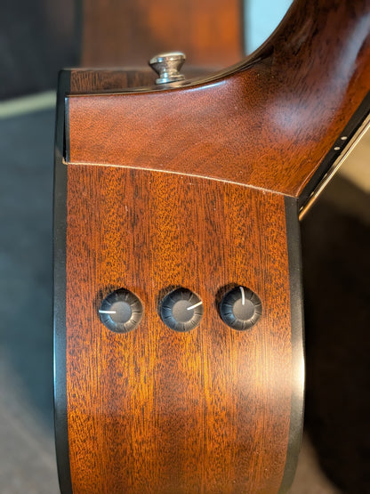 Taylor 314ce Acoustic/Electric Guitar w/Case - Natural (2015)