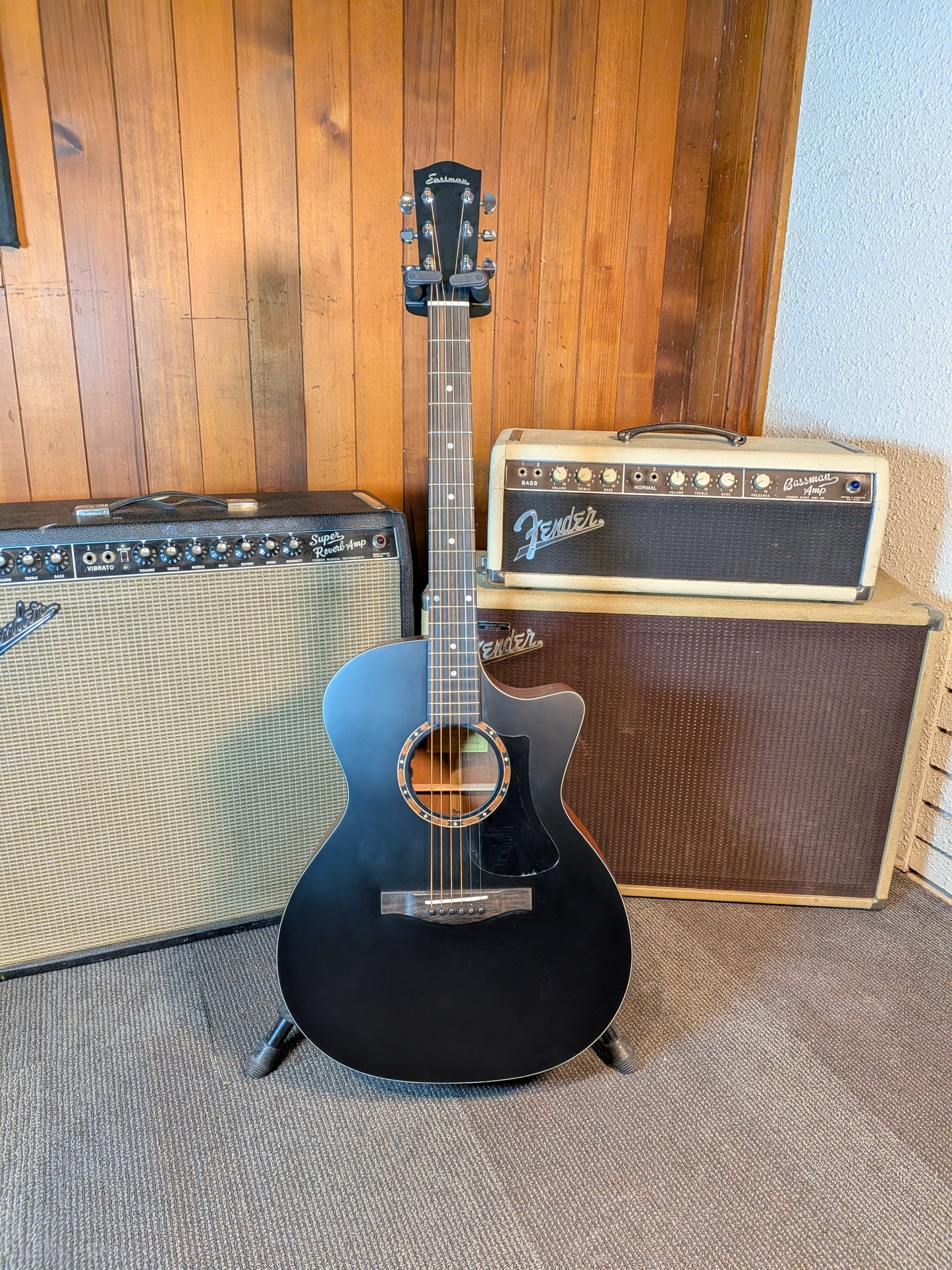 Eastman AC122-2CE Grand Auditorium Acoustic/Electric Guitar w/Gig Bag - Black (B-Stock Serial #M2300710)