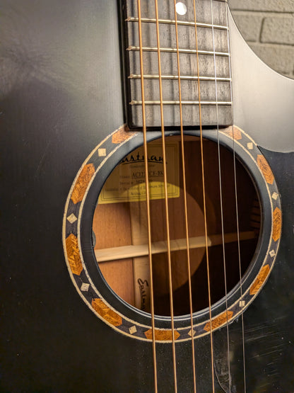 Eastman AC122-2CE Grand Auditorium Acoustic/Electric Guitar w/Gig Bag - Black (B-Stock Serial #M2300710)