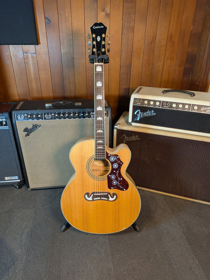 Epiphone EJ-200CE Acoustic/Electric Guitar w/Case - Natural (2009)
