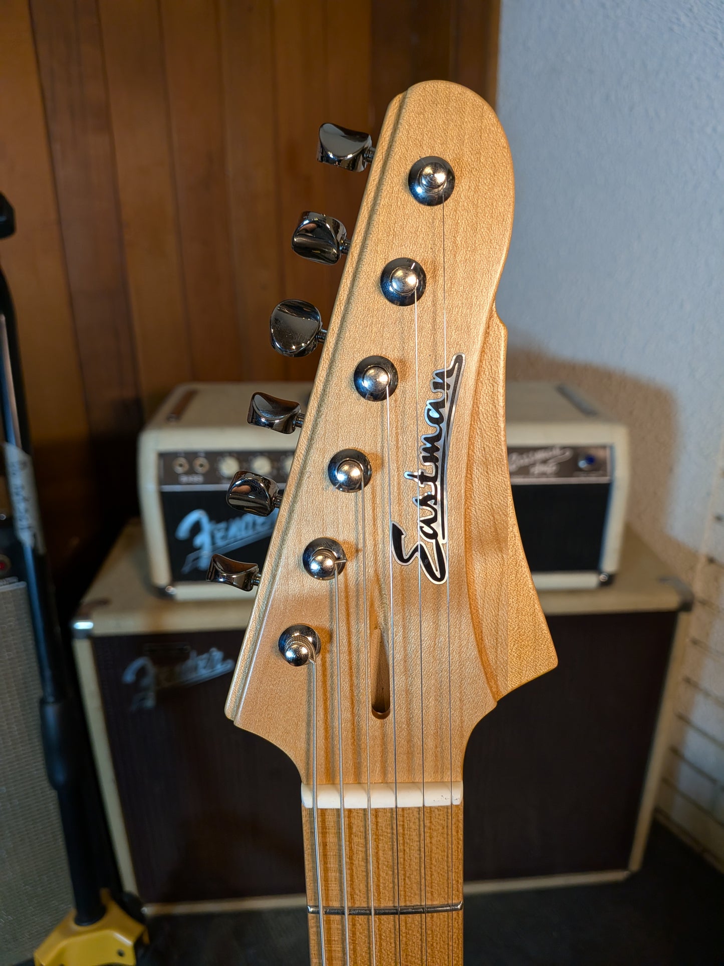 Eastman Fullertone SC'52 Electric Guitar w/Gig Bag - Desert Sand (F2501508)