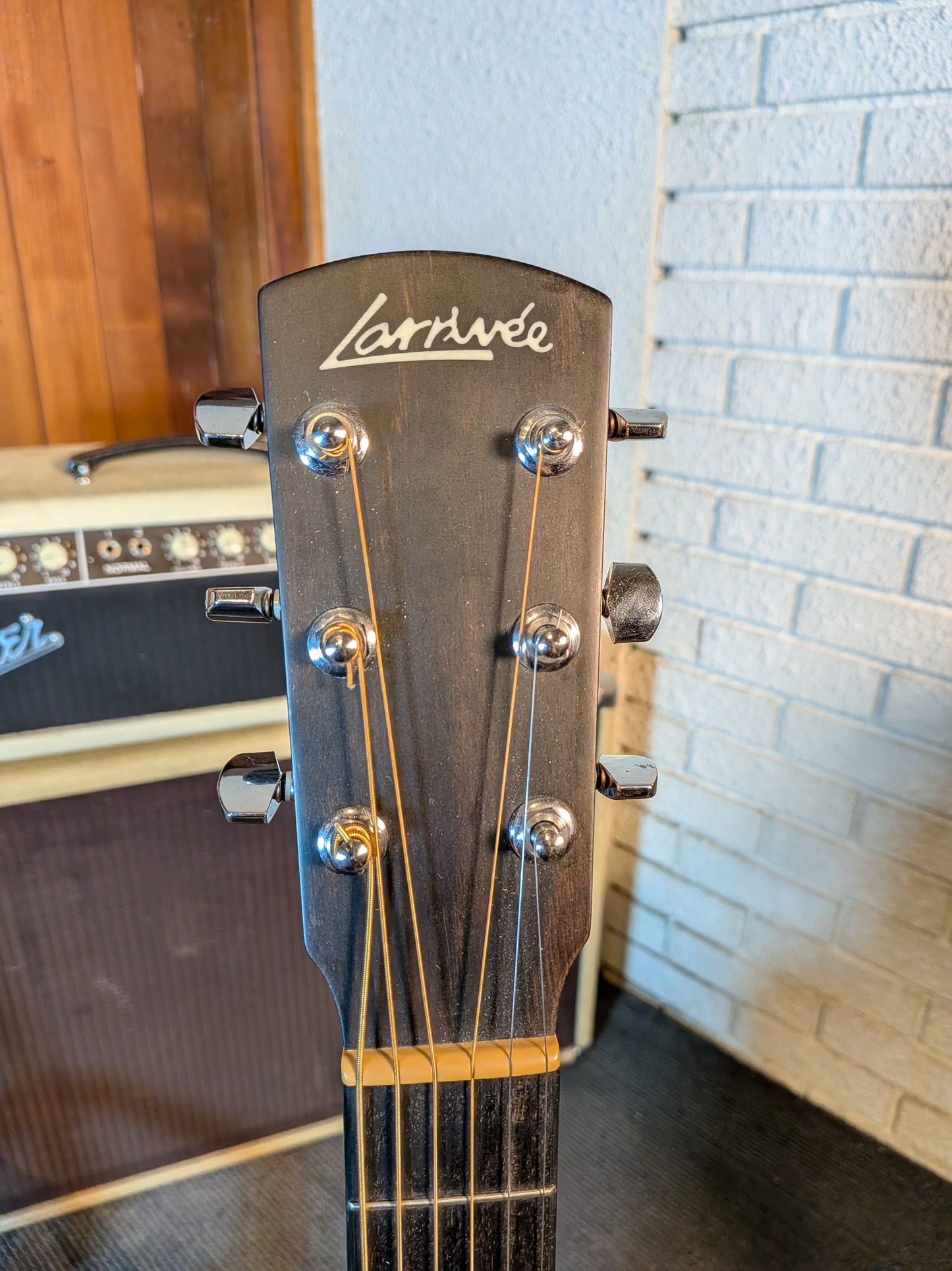 Larrivée O-01 12 Fret Parlor Acoustc Guitar w/Case & Gig Bag (2000)