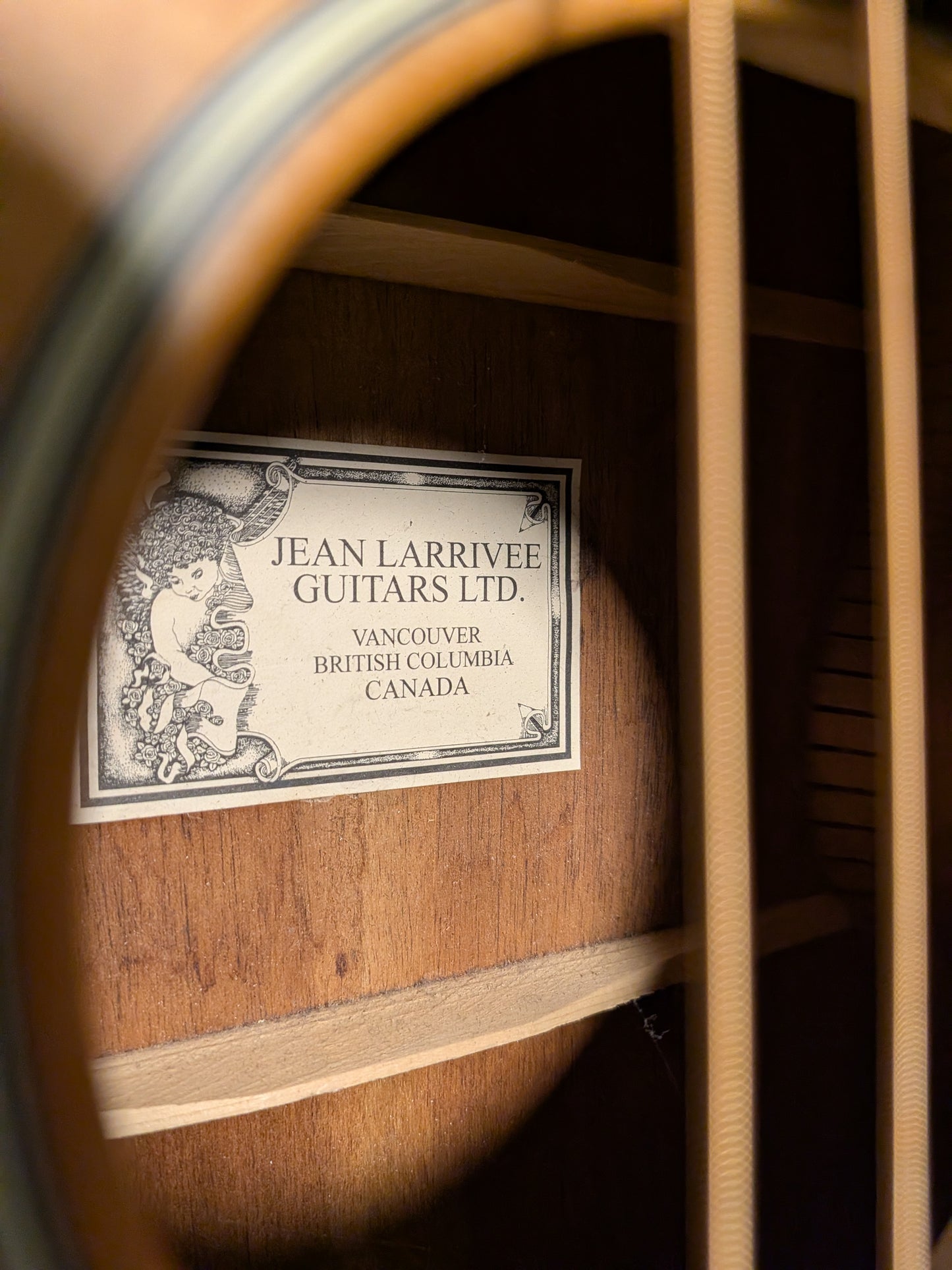 Larrivée O-01 12 Fret Parlor Acoustc Guitar w/Case & Gig Bag (2000)