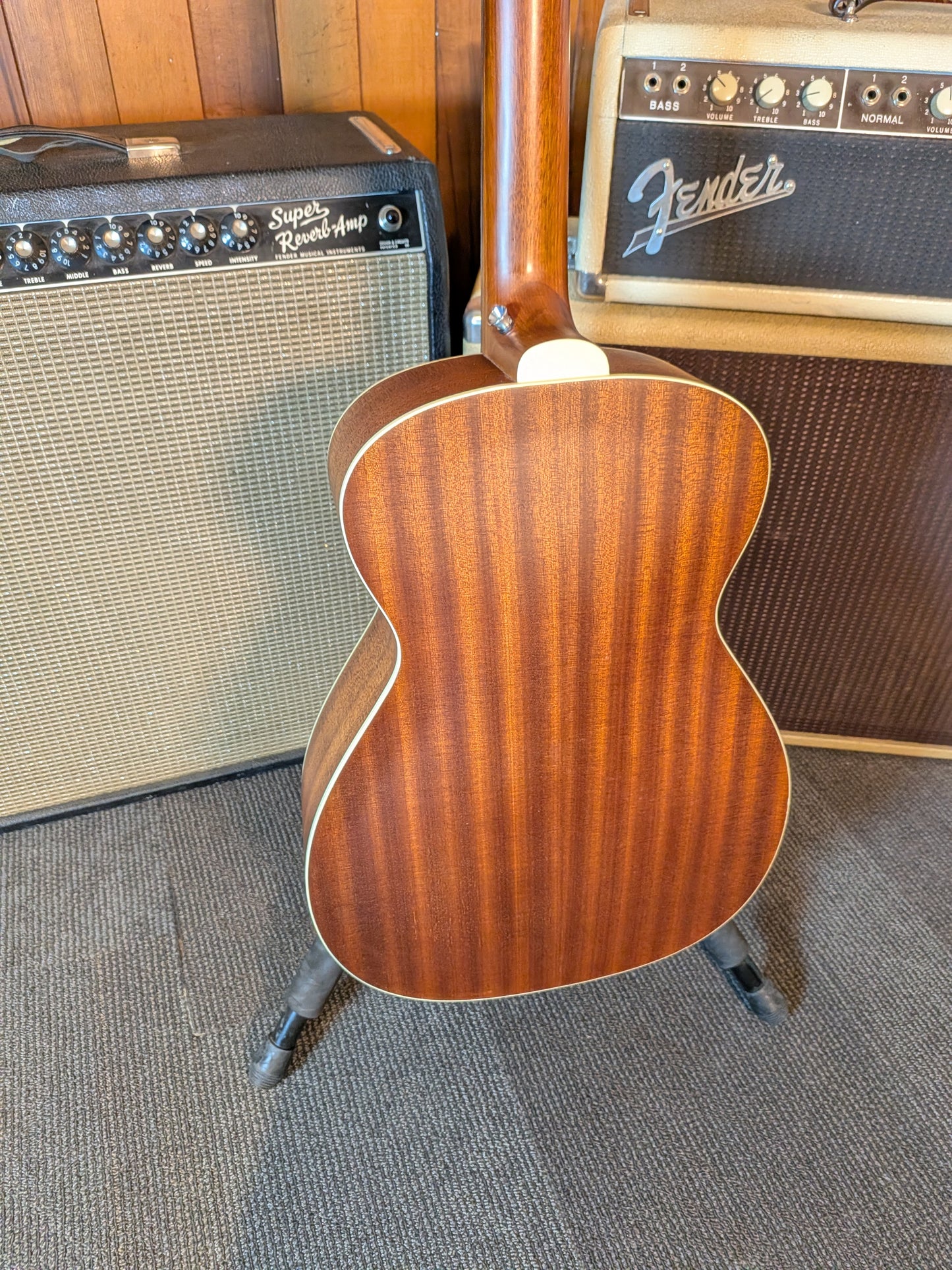 Guild M-240E Troubadour Concert Acoustic/Electric Guitar - Vintage Sunburst (Used)