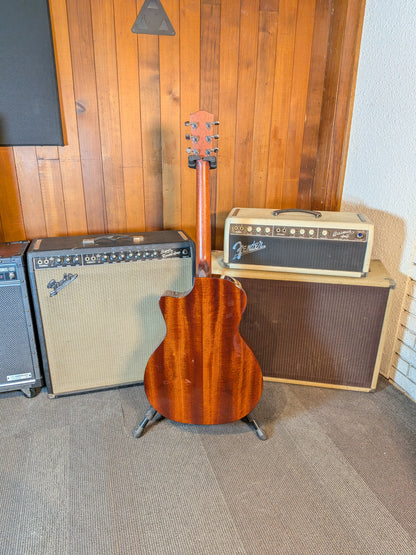 Eastman AC122-1CE Deluxe Acoustic/Electric Guitar w/Gig Bag - Natural (Serial #M2502776)